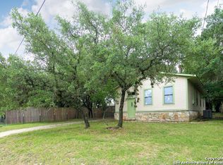 1230 Rhinestone, Canyon Lake, TX 78133