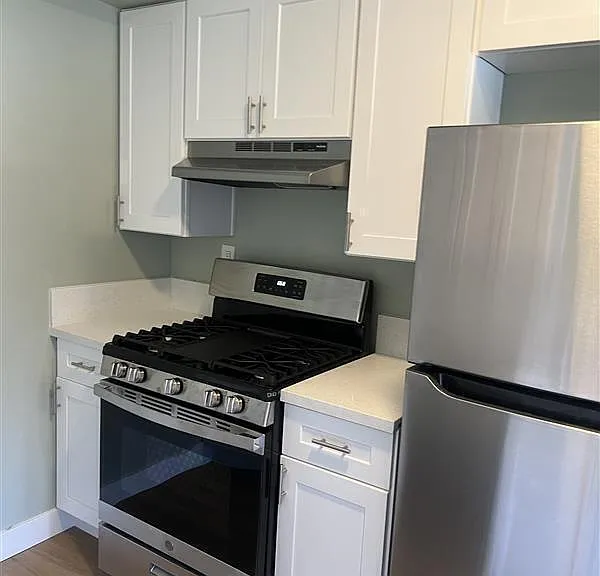 13640 Chadron Ave #22 — Photo 9