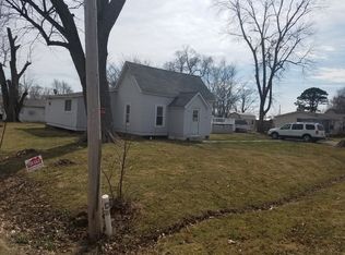 310 Illinois St, Alma, IL 62807