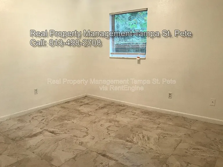 8404 N Mulberry St — Photo 6