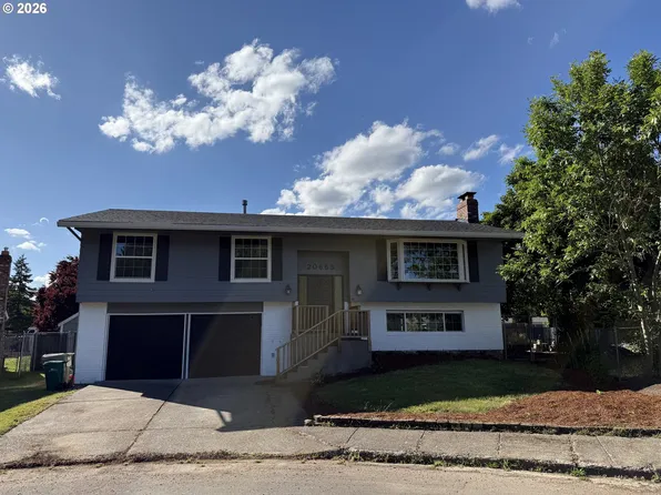 20665 SW Essen Ct, Beaverton, OR 97078