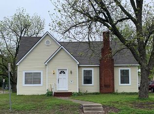 2313 Monroe St, Commerce, TX 75428