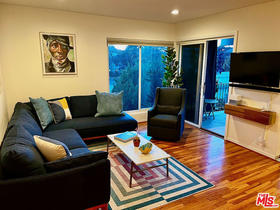 1st image of 3200 S Sepulveda Blvd Unit B40
