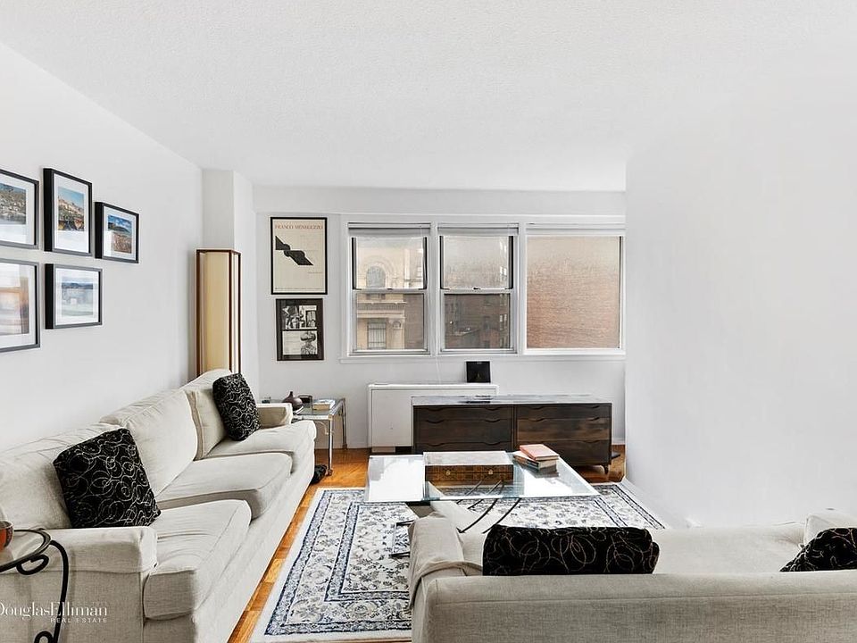 1st image of 120 4th Ave #9D