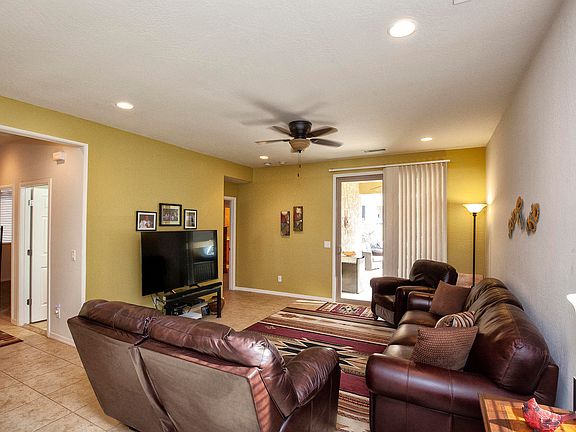 3rd image of 26461 W Ross Ave