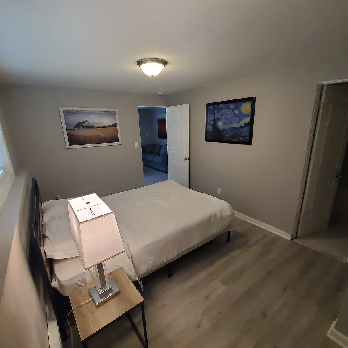 Building Photo - 584-590 Miller Ave #586
