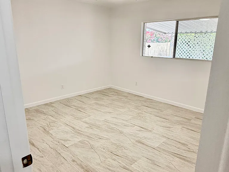 5817 W Tierra Buena Ln — Photo 18