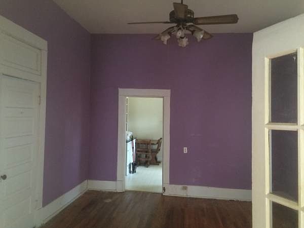 2nd image of 438 Robinson Pl