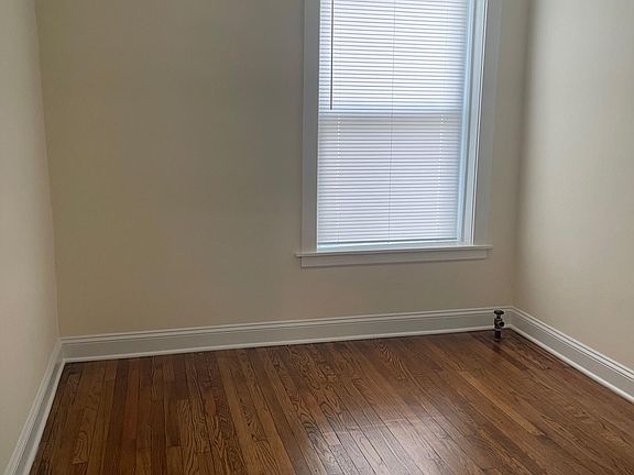 5th image of 2540 W Thorndale Ave #1