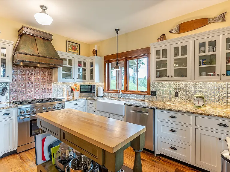6710 Farm To Market Rd — Photo 11