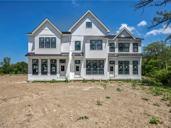 280 Cider Ml, Chardon, OH 44024