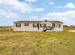 9204 Kansas St, Joshua, TX 76058