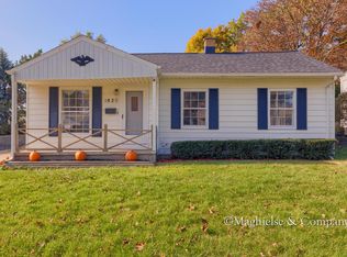 1829 Herrick Ave NE, Grand Rapids, MI