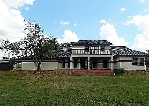 2nd image of 569 Cerrito Dr