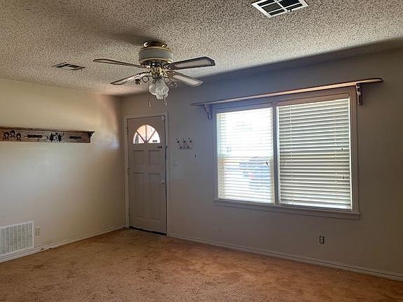 5th image of 217 Hayden Blvd