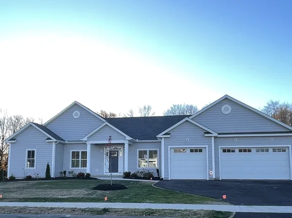 133 Nicole Ter, Agawam, MA 01001