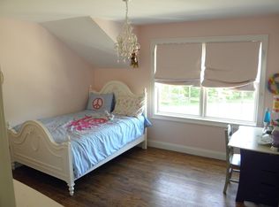 38 Old Nursery Dr, Wilton, CT 06897