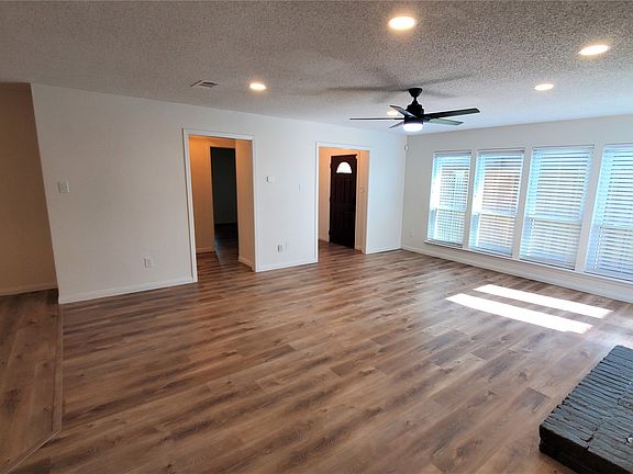 4th image of 3359 Lanarc Dr