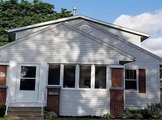 1837 42nd St, Rock Island, IL