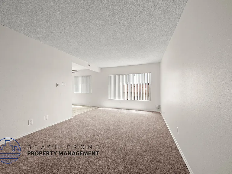 3612 W. 102nd St. — Photo 17