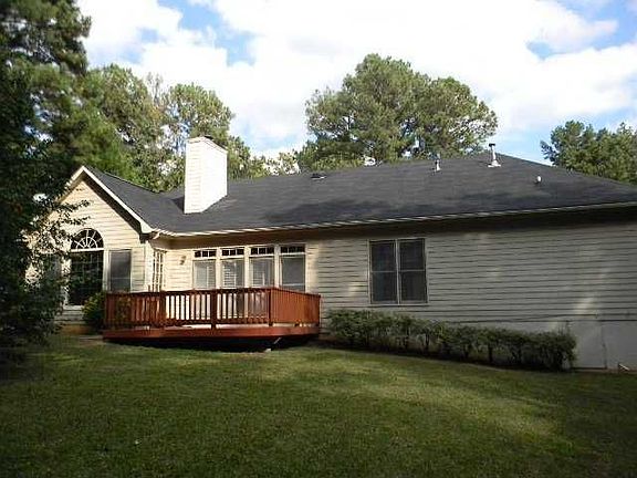 3rd image of 9181 Woodleaf Dr