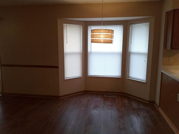 4th image of 3247 Cypress Point Ct