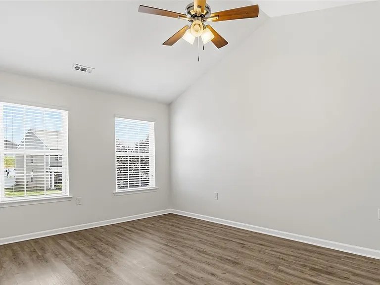 4148 Long Arrow Dr — Photo 12