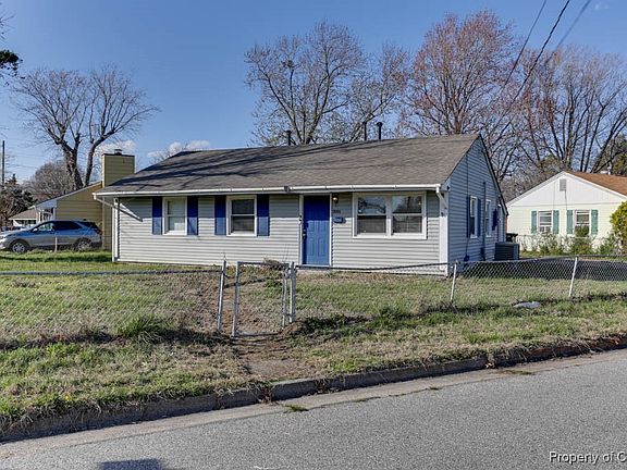 4th image of 2001 Somerville Dr