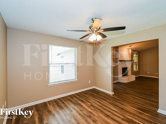 5th image of 10885 Copper Hill Dr