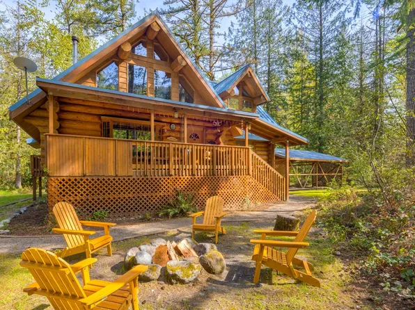 58200 E Marmot Rd, Sandy, OR 97055