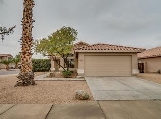 2416 S Navajo Way, Chandler, AZ 85286