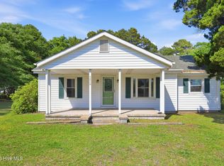 5250 Business Drive, Newport, NC 28570