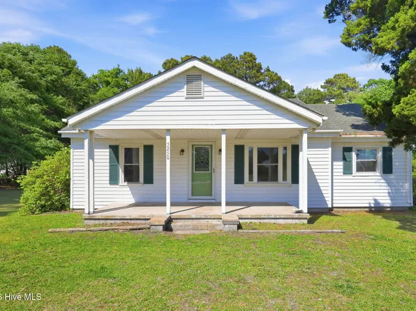 5250 Business Drive, Newport, NC 28570