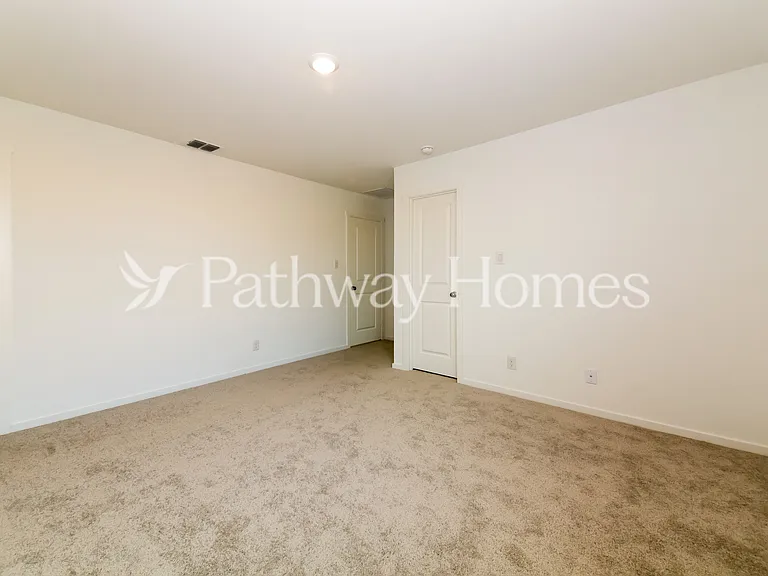 1535 Lanner Meadows Ln — Photo 9