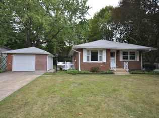 2902 Farmdale Rd, Akron, OH 44312