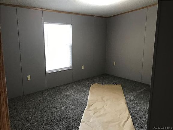 2nd image of 1170 Keystone Dr