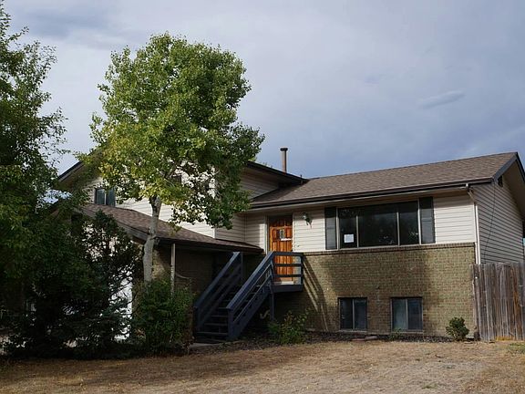 2nd image of 705 43rd Ave