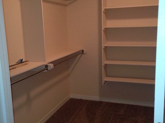 5th image of 16545 Panther Ln