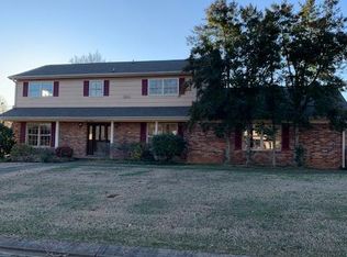 111 Shirley Dr, Florence, AL 35633