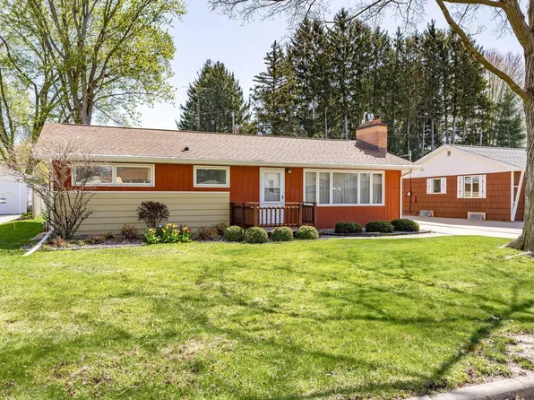 2317 31st STREET SOUTH South, La Crosse, WI 54601