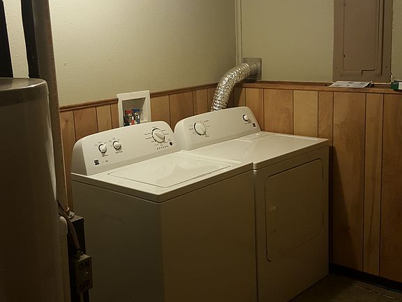 4th image of 510 E Centennial Dr