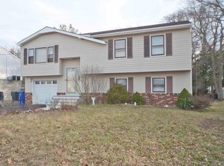 253 Aldo Dr, Toms River, NJ 08753