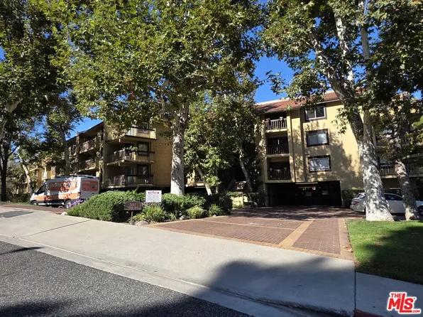 3481 Stancrest Dr Unit 211, Glendale, CA 91208