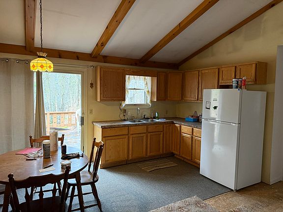 5th image of 14995 River Rd