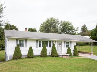 20426 Hensley Holw, Elkton, VA 22827