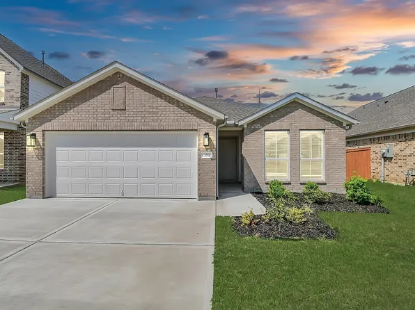 359 Ice Shore Trl, Dayton, TX 77535