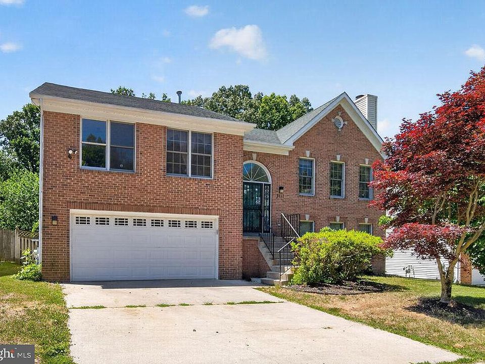 1st image of 9417 Stoney Ridge Rd