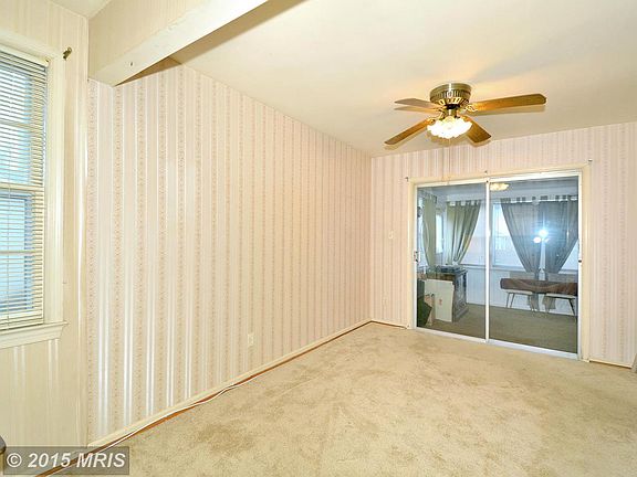 5th image of 644 Blossom Dr