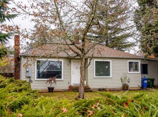 245 Knapp Ln, Eugene, OR 97404