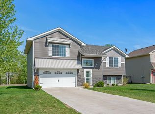 7261 376th Cir, North Branch, MN 55056